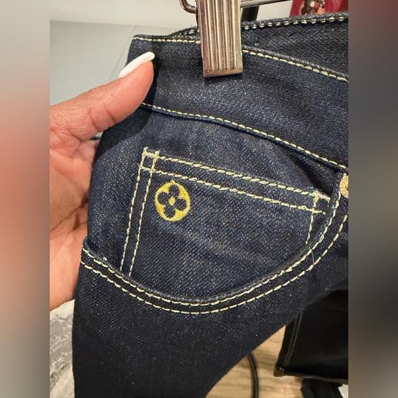 Louis Vuitton LV Metallic Gold Cuff Jeans Sz42 Dark Wash Designer Denim Rare Y2K - Picture 7 of 8